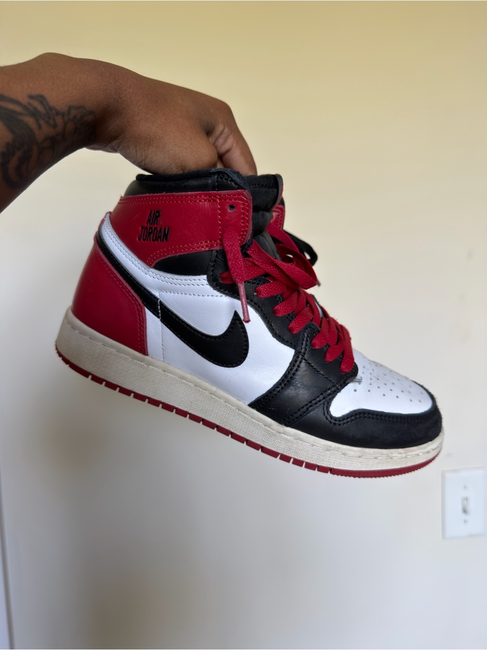 Jordan Bred 1s